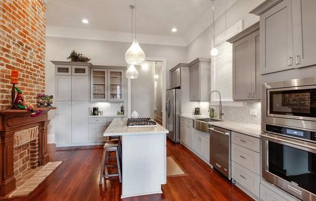 2347 ROUSSEAU ST - 1